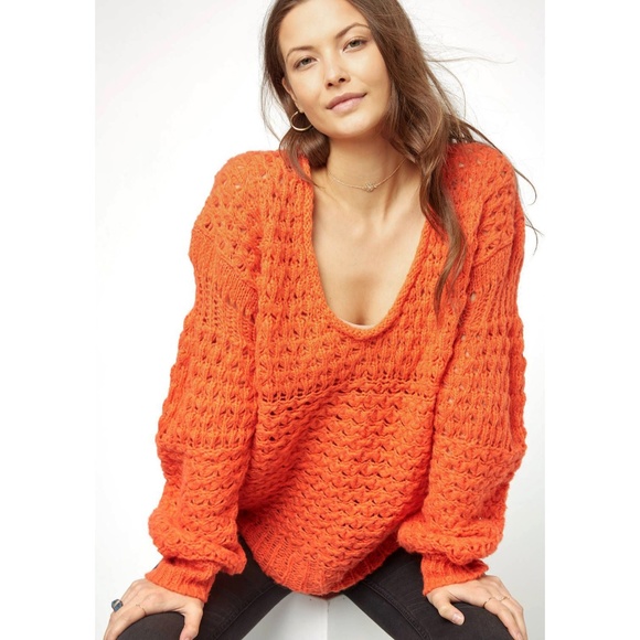 FREE PEOPLE Crashing Waves Oversized Sweater Tangerine - Picture 2 of 11